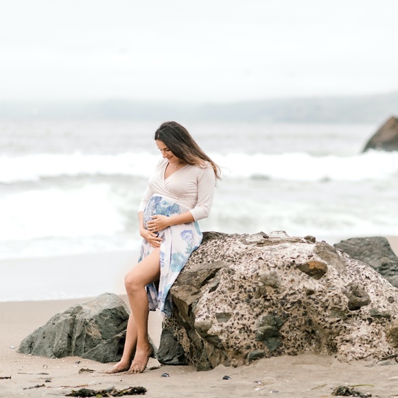 Seraphine Maternity & Nursing Midi Dress - Picture 4 of 6